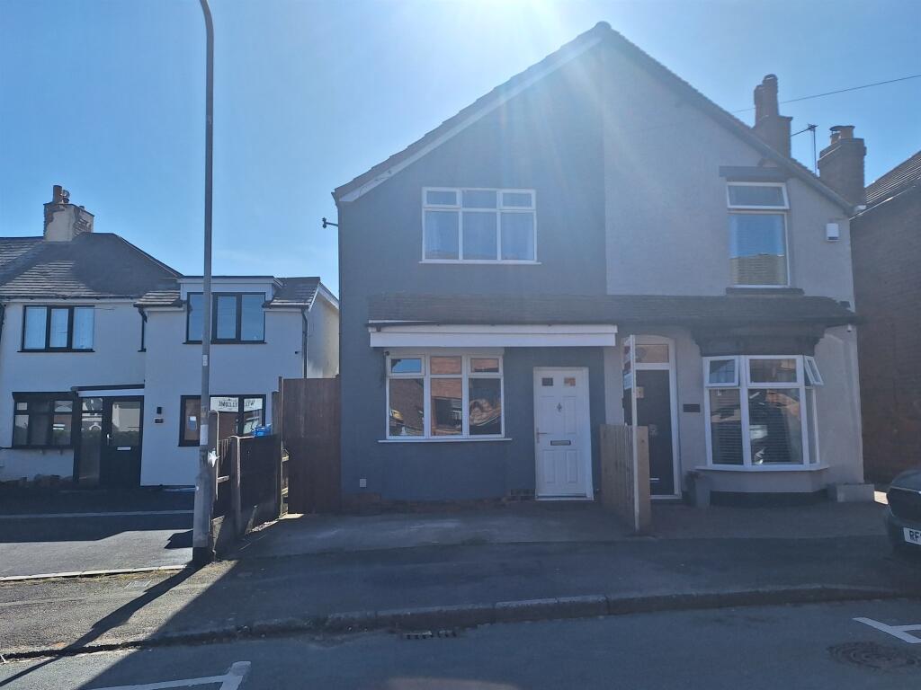 2-bed semi-detached on Heath Gap Road, Cannock, £165,000