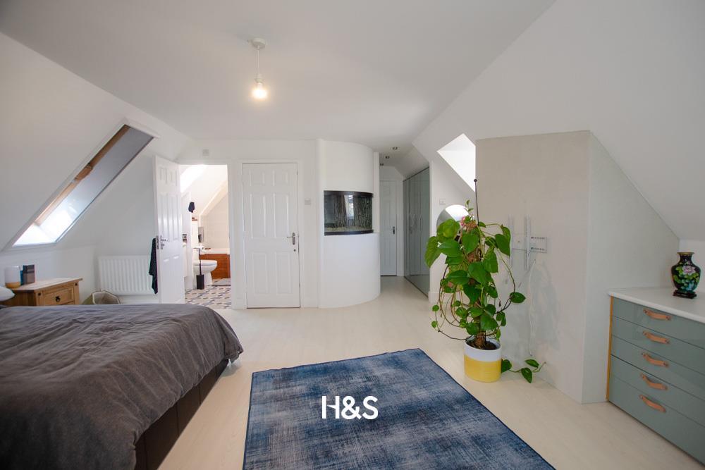 Additional image 7 of Dickens Heath Road, Shirley