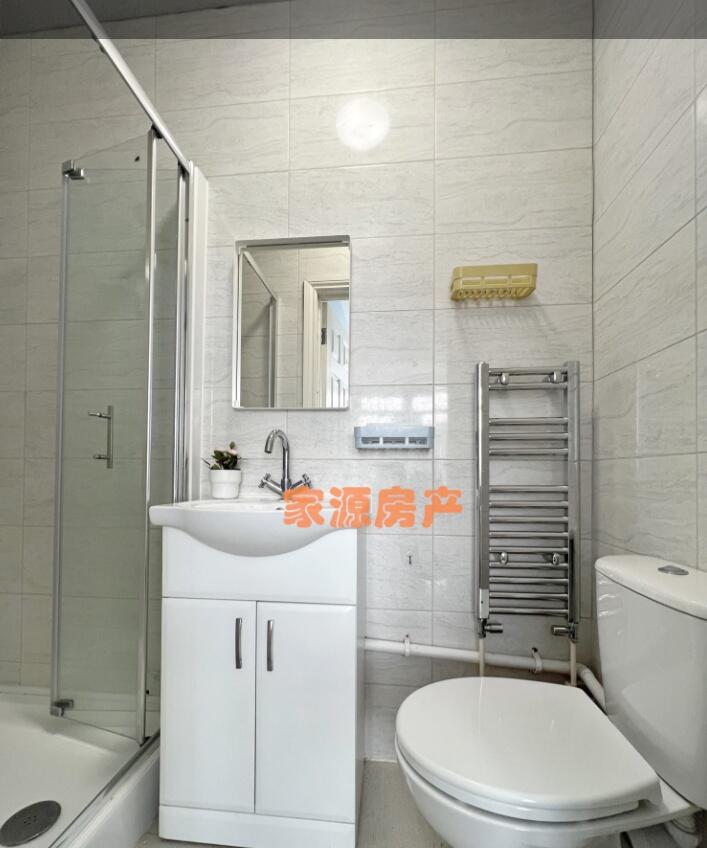 1 bedroom house share for rent