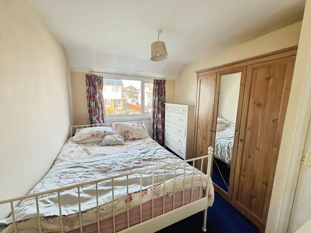 Additional image 7 of Park House Walk, Low Moor, Bradford, West Yorkshire, BD12