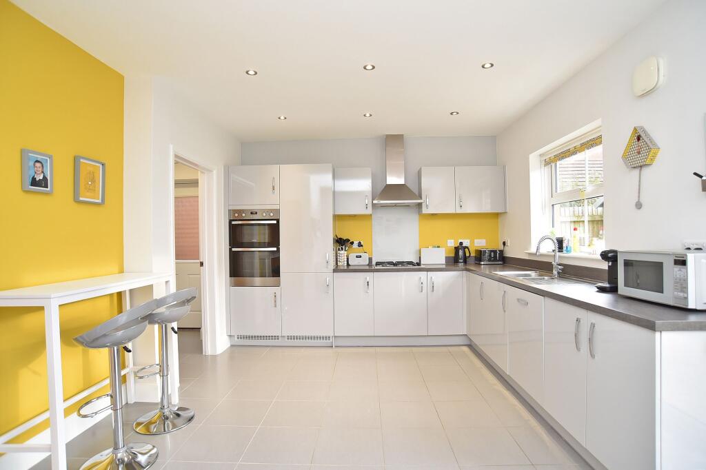 Moorlands Fold, Killinghall, HG3 photo 2