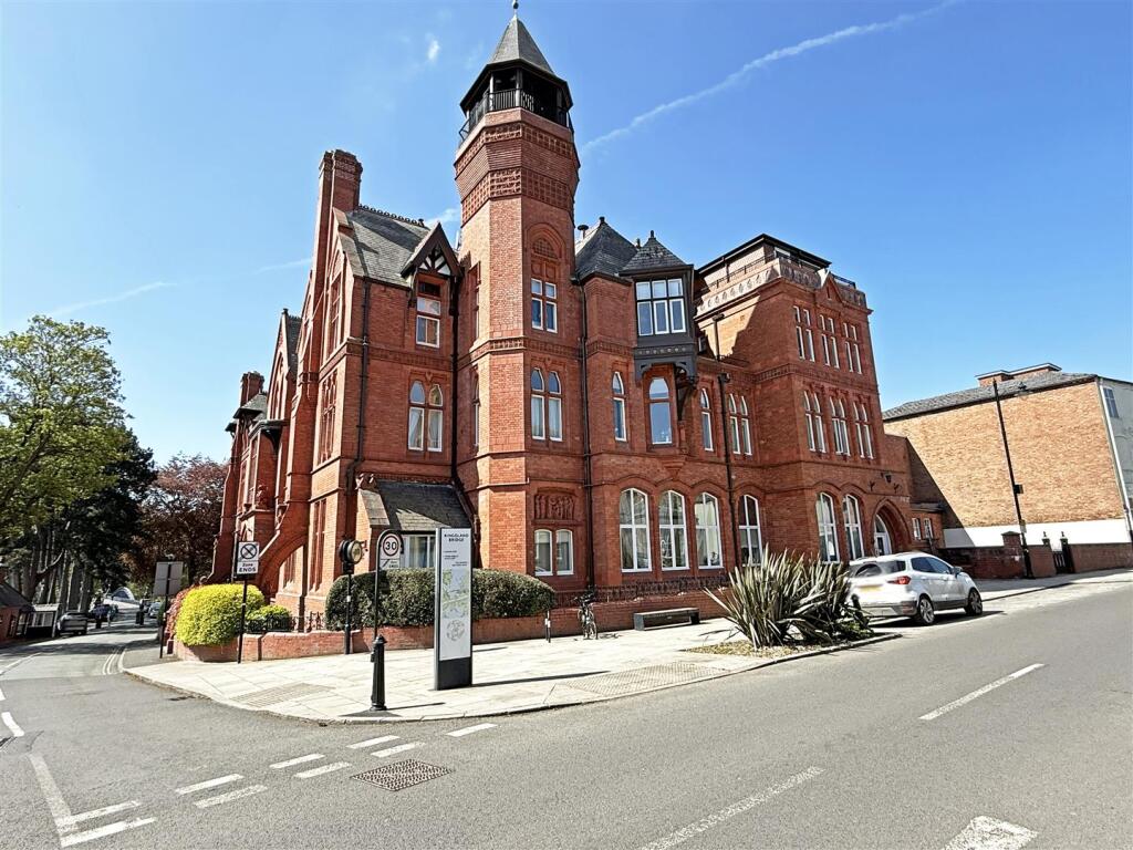 Main image of property: Kingsland Bridge Mansions, Murivance, Shrewsbury