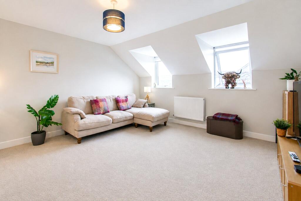 Main image of property: Steel Close, Newbury, Berkshire, RG14