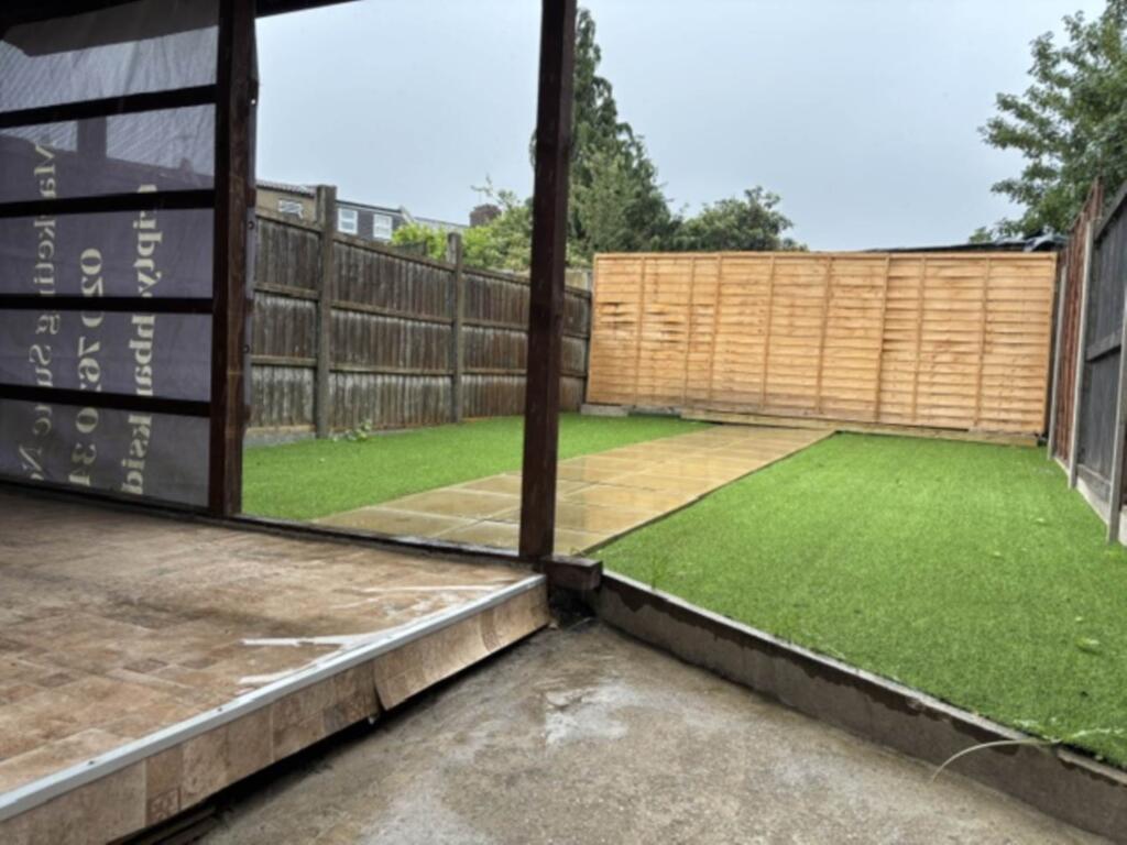4 bedroom house for rent
