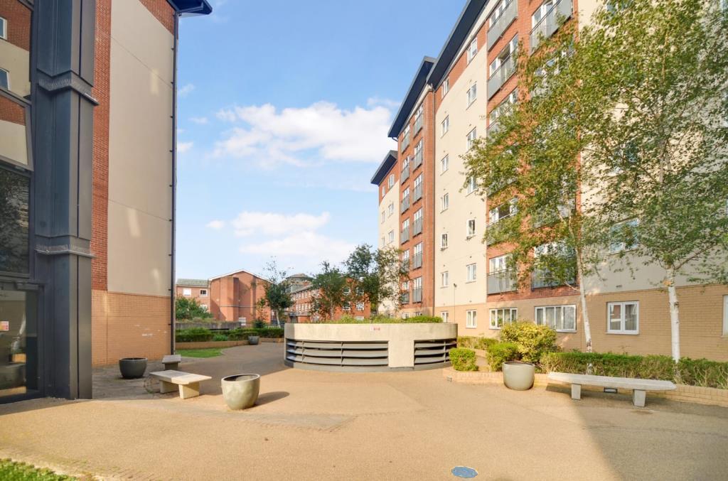 Main image of property: Slough, Berkshire, SL1