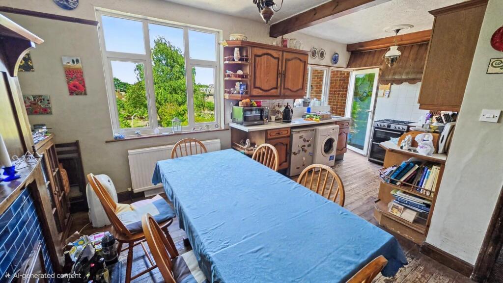 House in Northampton, Far Cotton and Delapre - View 4