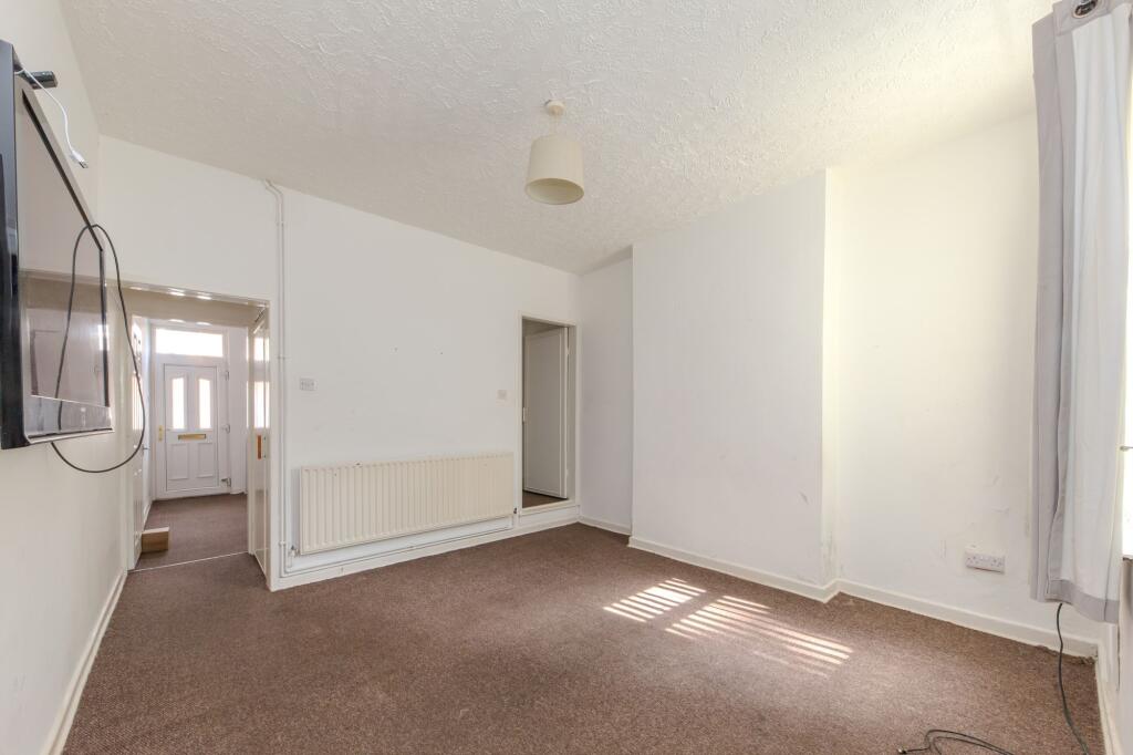 House in Stoke-on-Trent - View 5