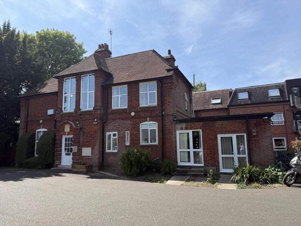 Main image of property: Harvey Goodwin Gardens, Cambridge