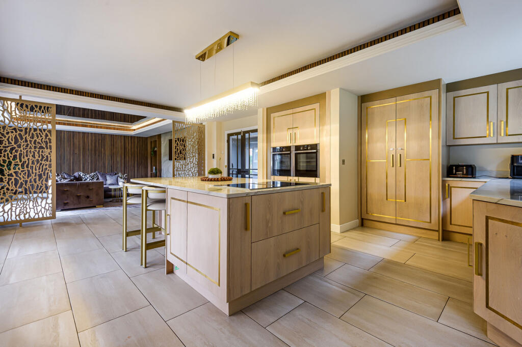 Village Road, Yarm, TS15 photo 5