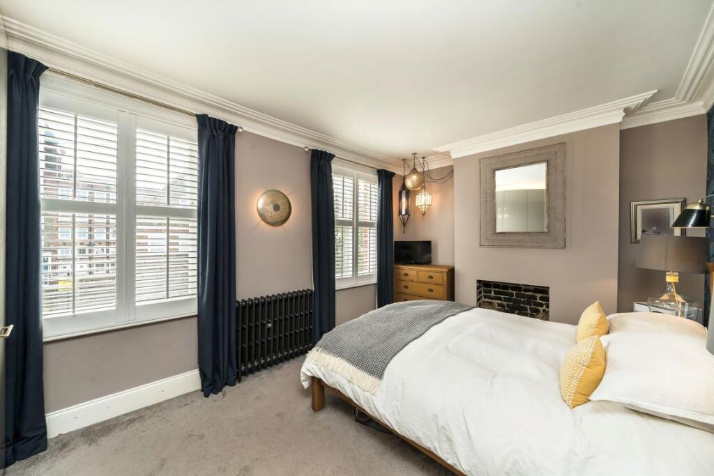 House in London, Harold Gibbons Court, Charlton - More