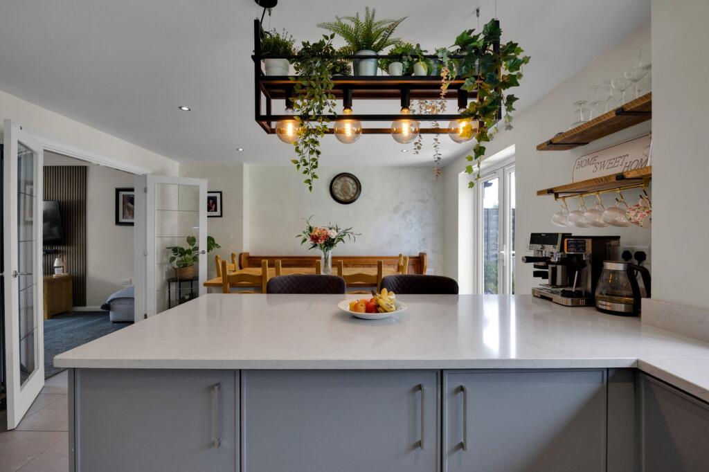 House in Winterley, Haslington - More