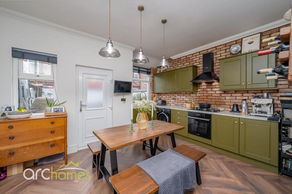 Fairhurst Street, Leigh, WN7 photo 3