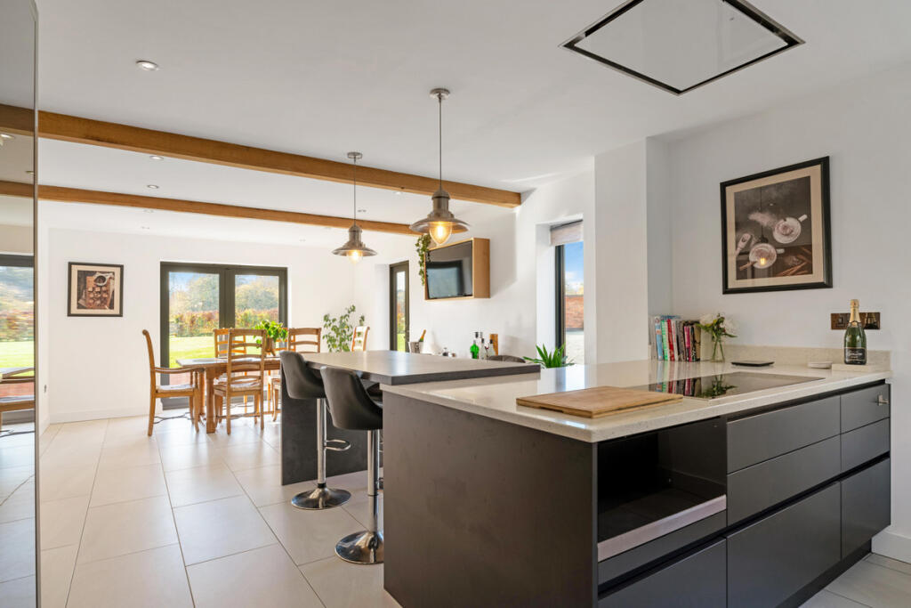 Bosbury Road Cradley, Malvern, Worcestershire - View 3