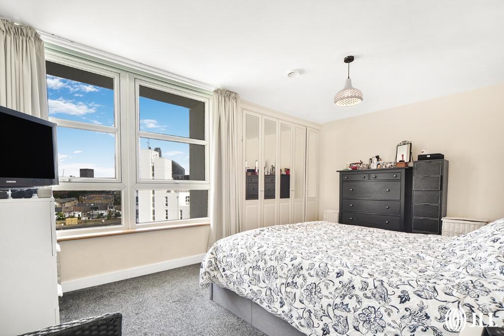 Apartment in London - View 4