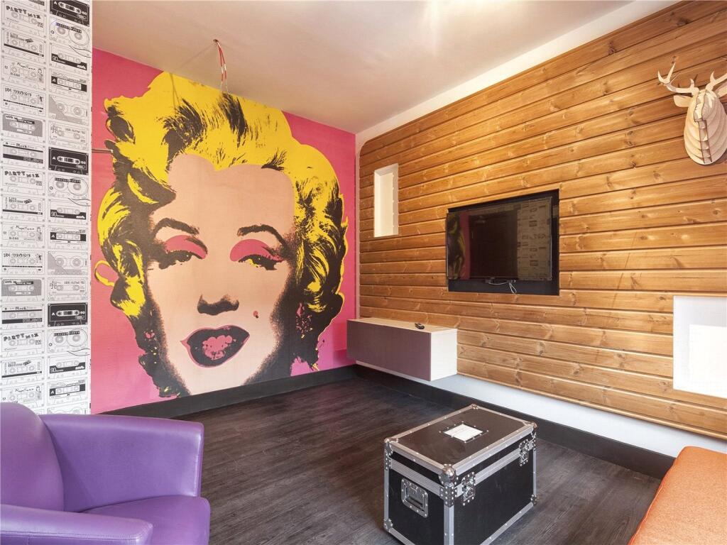 Main image of property: 65 Newsome Road, Huddersfield, HD4