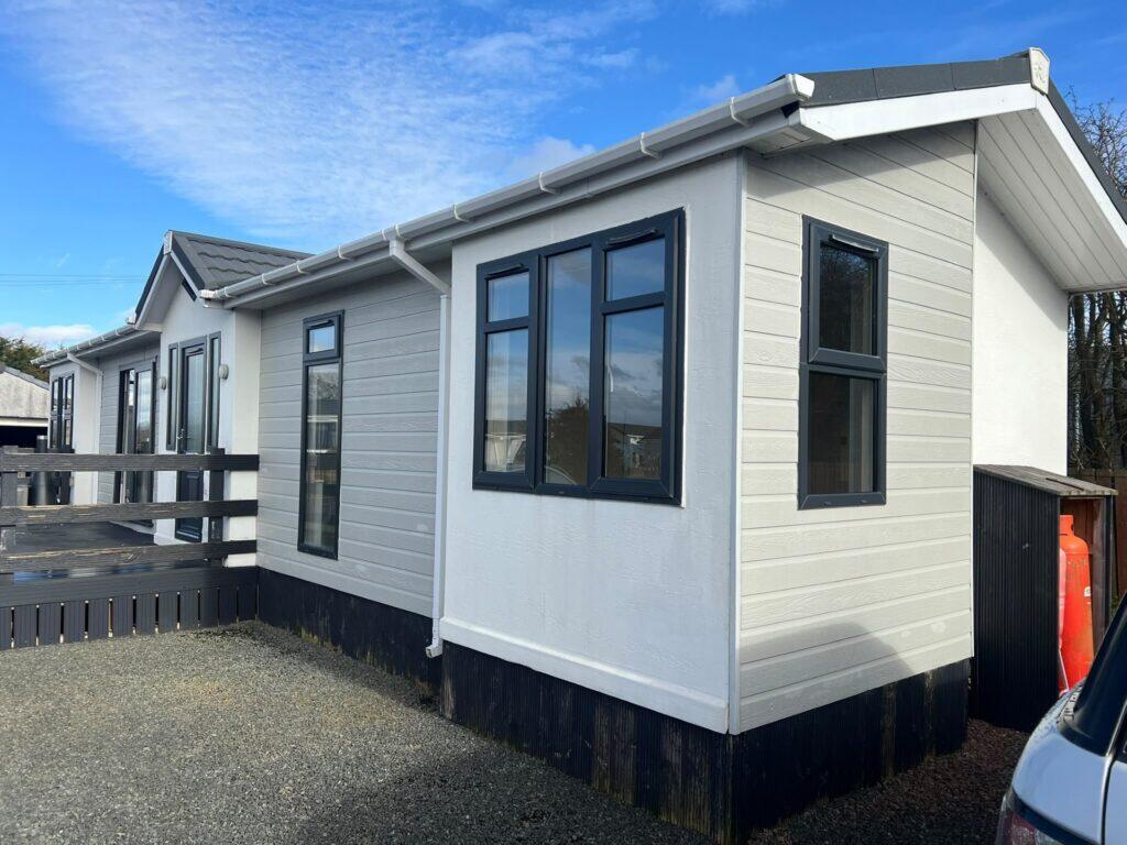 Main image of property: 6A Greenacres, Blairadam, KY4 0JA