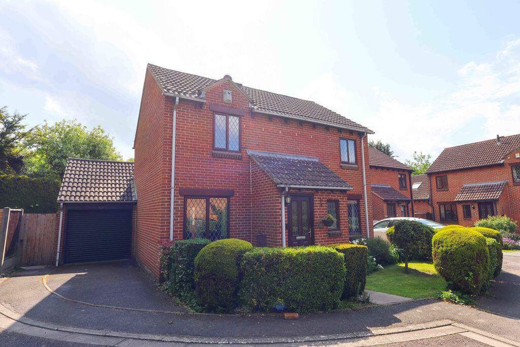 Main image of property: Gullifords Bank, Clevedon