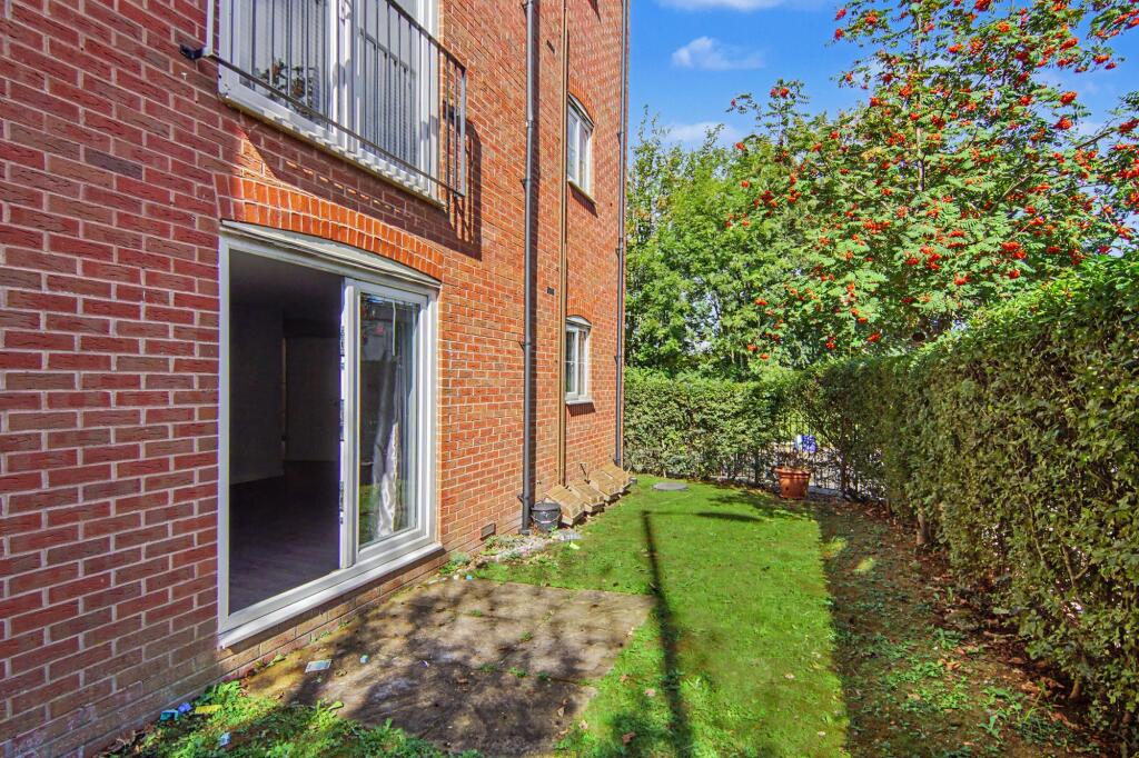 Apartment in Coventry - View 4