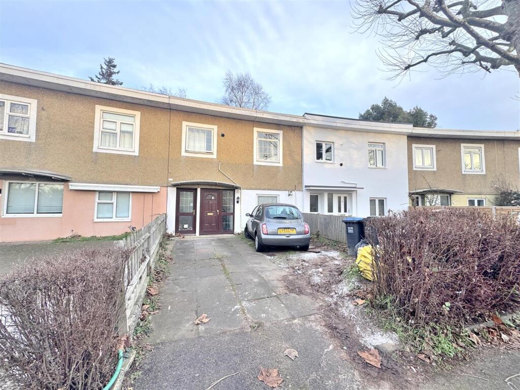 Main image of property: Furzen Crescent, Hatfield