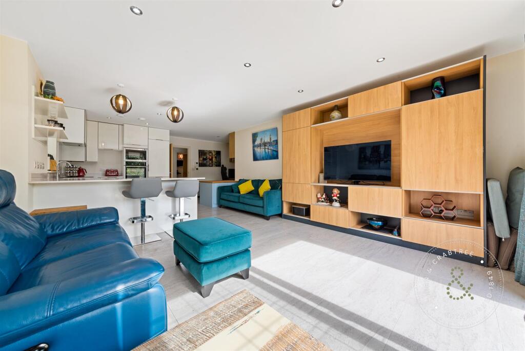 Apartment in Cardiff, Danescourt, Llandaff - View 5
