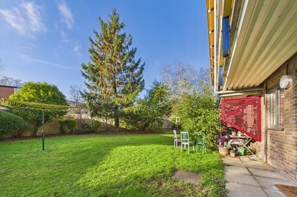 Main image of property: Queensway, Cambridge