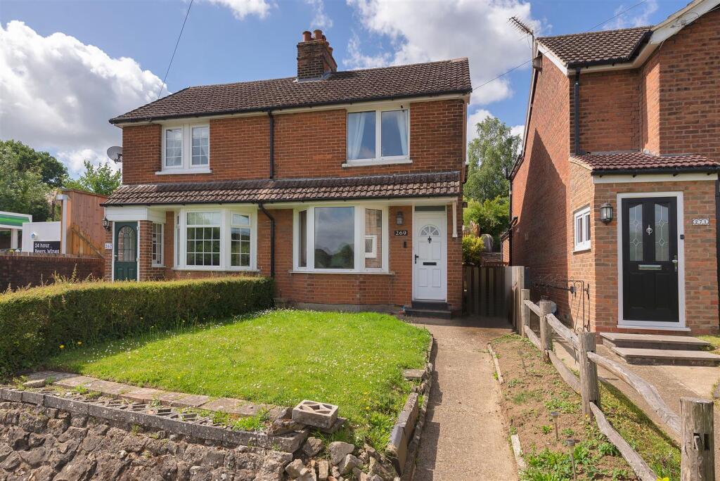 Main image of property: London Road, West Malling, ME19 5AE