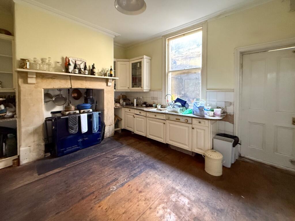 2 Belgrave Terrace, Somerset, BA1 5JR photo 4