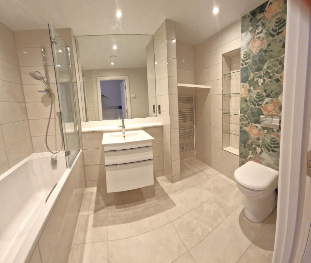 21 Kenne Court, Mortimer Drive, SO51 photo 2