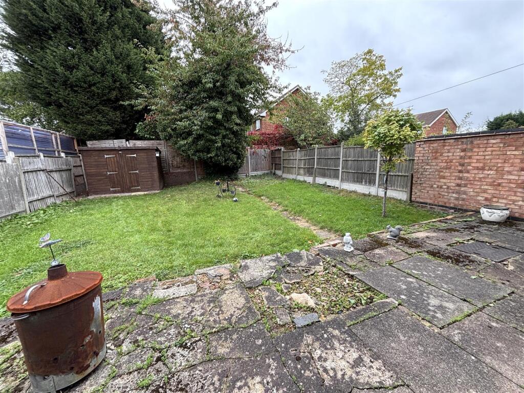 House in Blaby, Glenfields - View 4