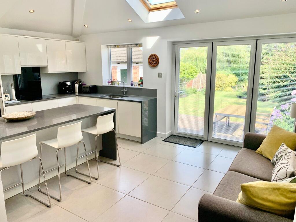 House in West Kirby, Grange - View 4