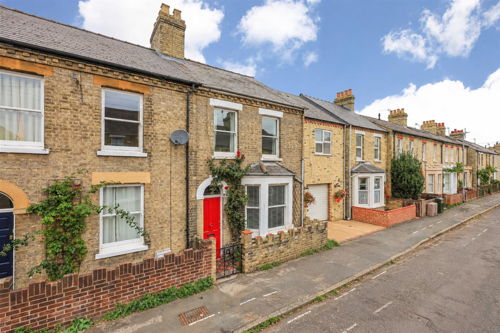 Main image of property: Hemingford Road, Cambridge