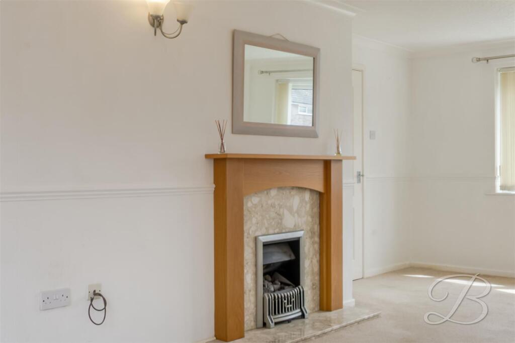 House in Ashfield, Sutton in Ashfield, Nottinghamshire - More