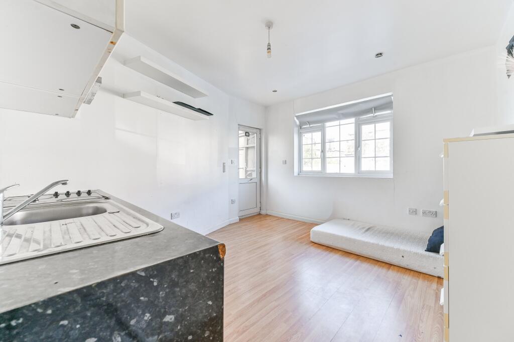 House in London - More