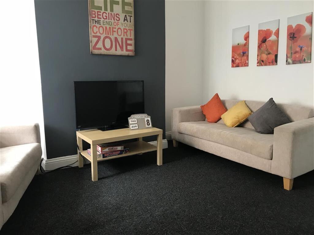 Clifton Street, Middlesbrough, TS1 4BY - View 2