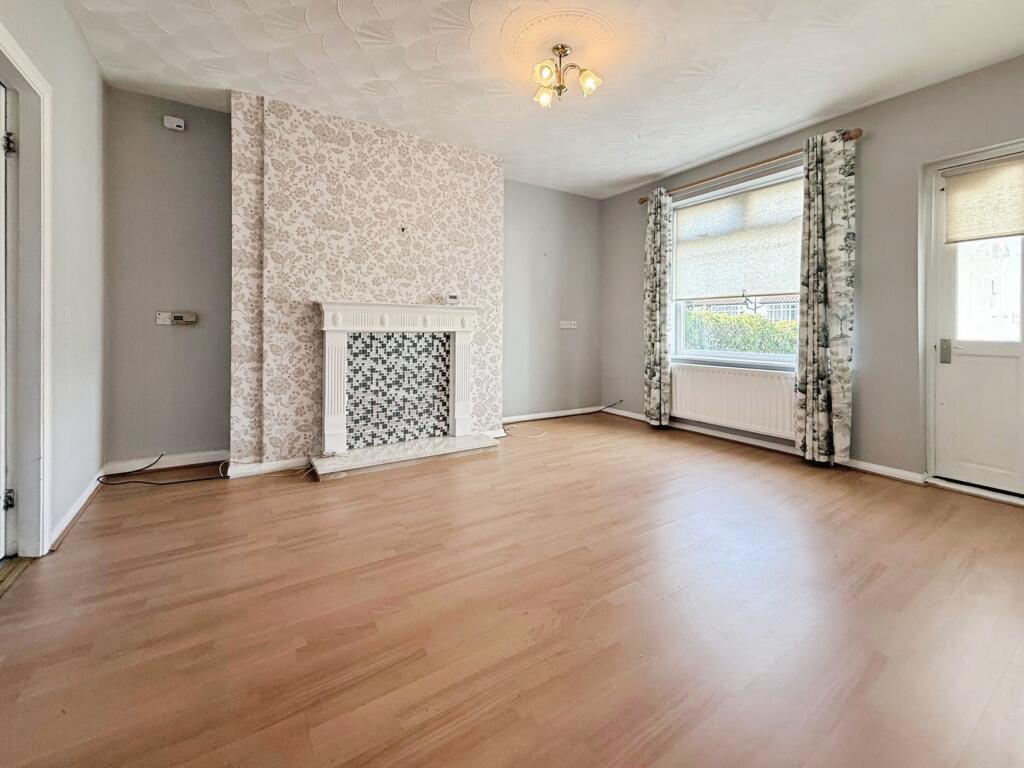 Bethune Avenue, Seaham, SR7 8AG photo 2
