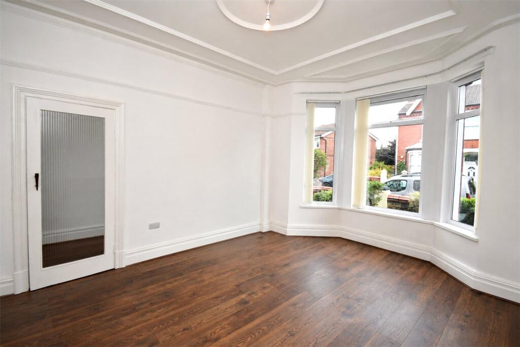 House in Wirral, Liverpool City Region - View 4