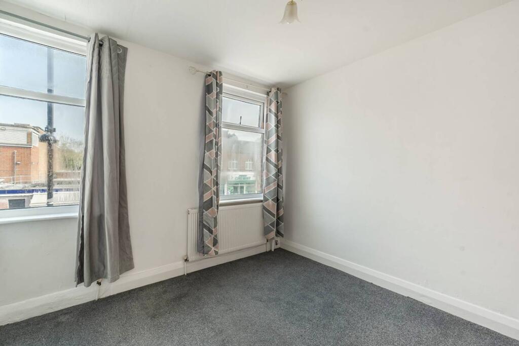 Main image of property: Victoria Road, Ruislip Manor, Ruislip, HA4