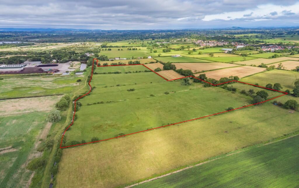 Ashcott Road, Meare, BA6 - More