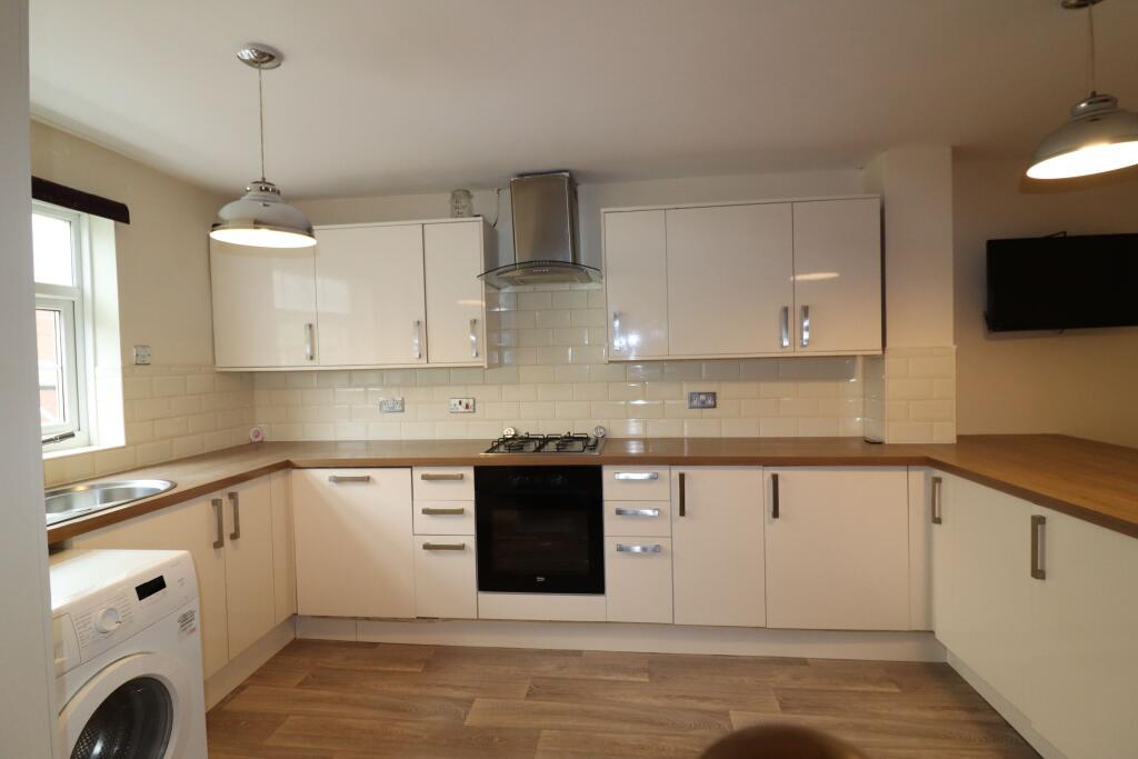 House in Bargoed, Caerphilly - View 2