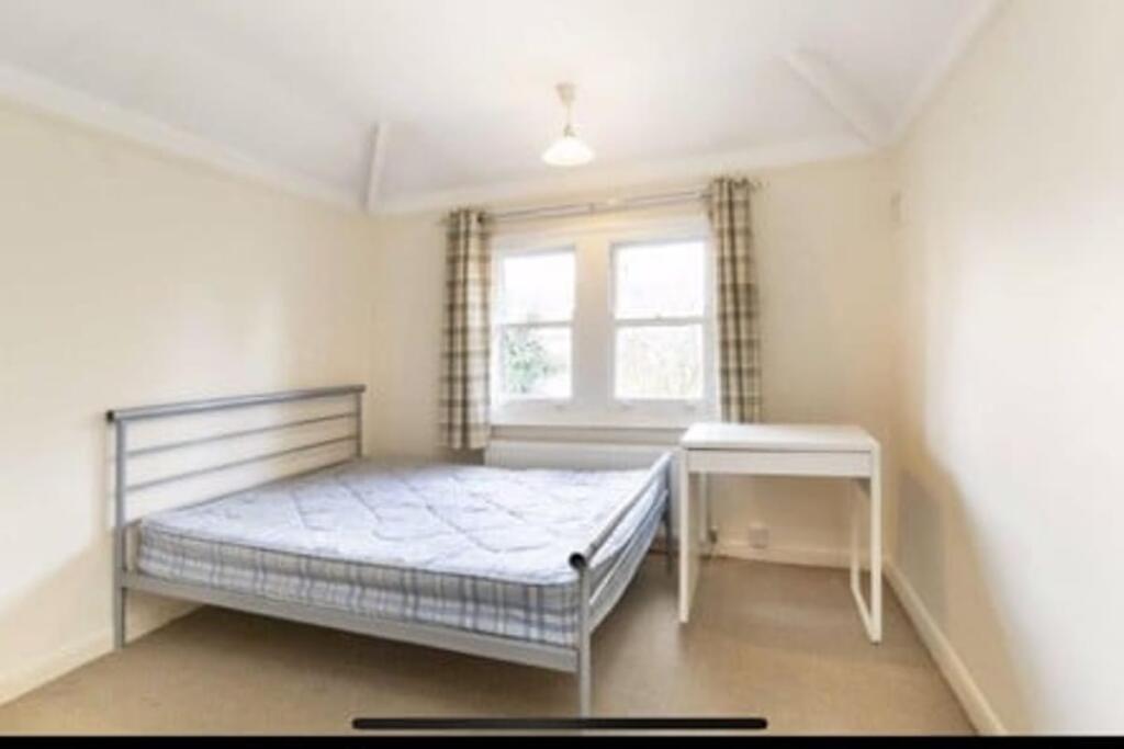 House in London - More