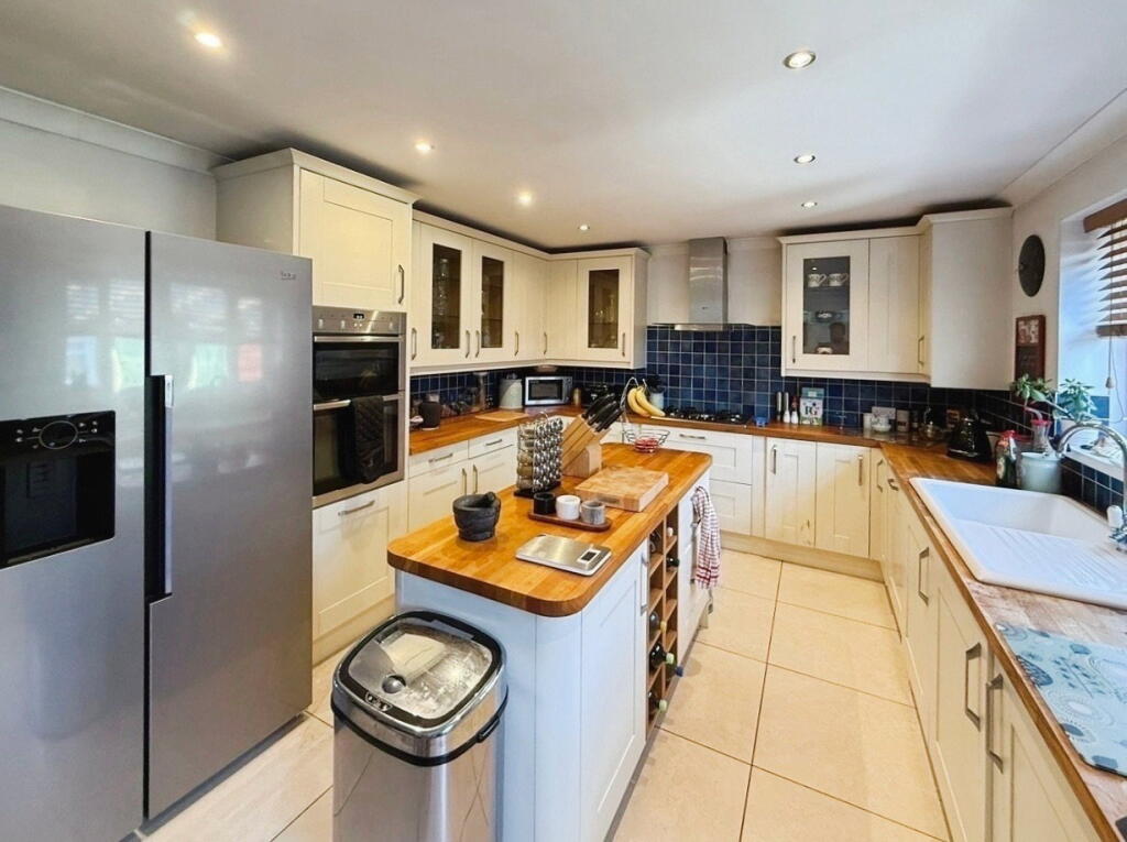 House in Swansea - View 5