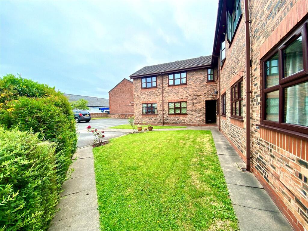 Apartment in Stockport, Greater Manchester - More