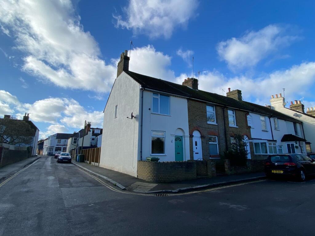 Main image of property: Orchard Place, Faversham, Kent, ME13