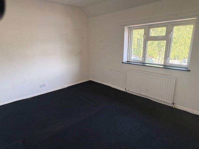 57 Burwood Road, Hersham, Walton-on-Thames, Surrey, KT12 4AE photo 5