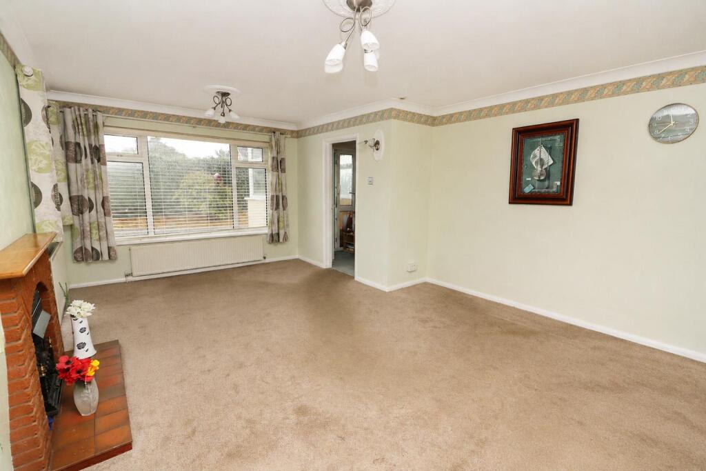 House in Chelmsford, Mayland - More
