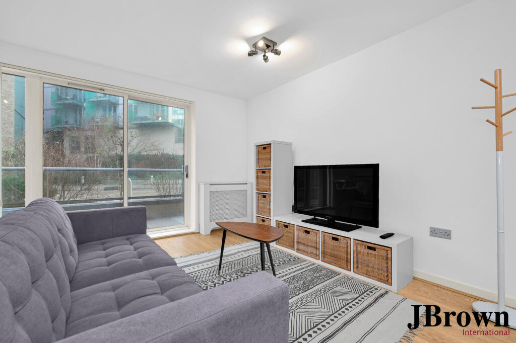 Main image of property: Cygnet Street, Shoreditch High Street, E1