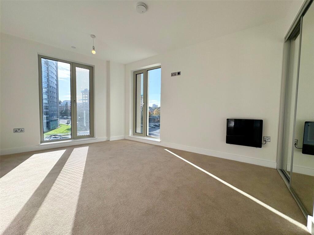 Apartment in Birmingham - View 5