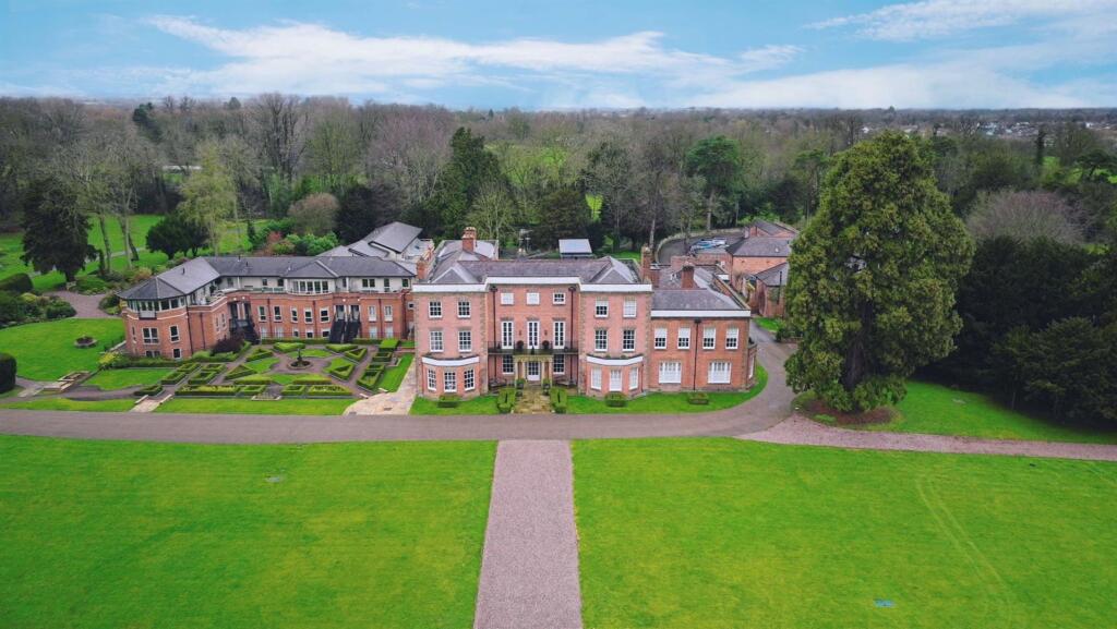 Main image of property: Trevalyn Manor, Rossett