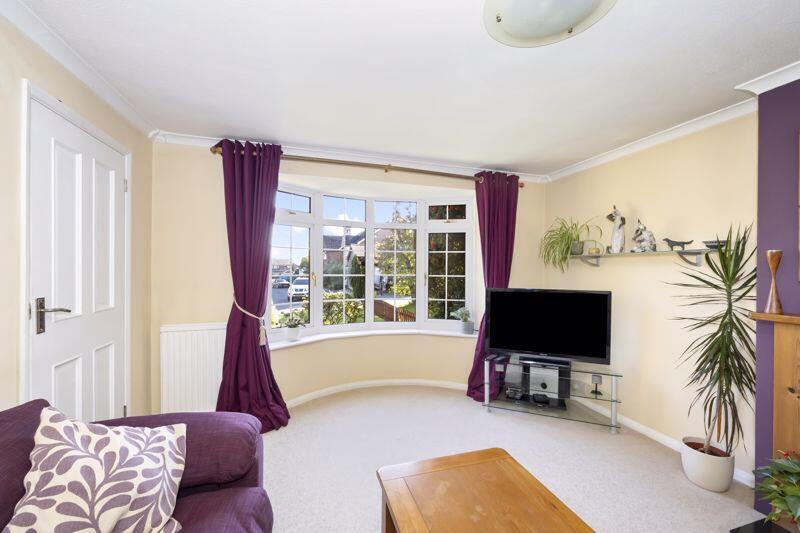House in Horsham, Jolesfield Common, West Grinstead - View 3