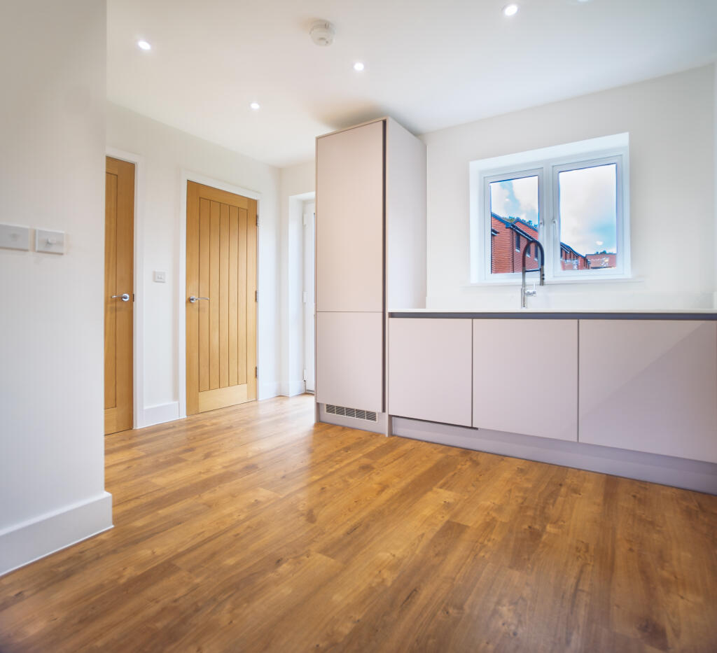 House in Tonbridge - View 2